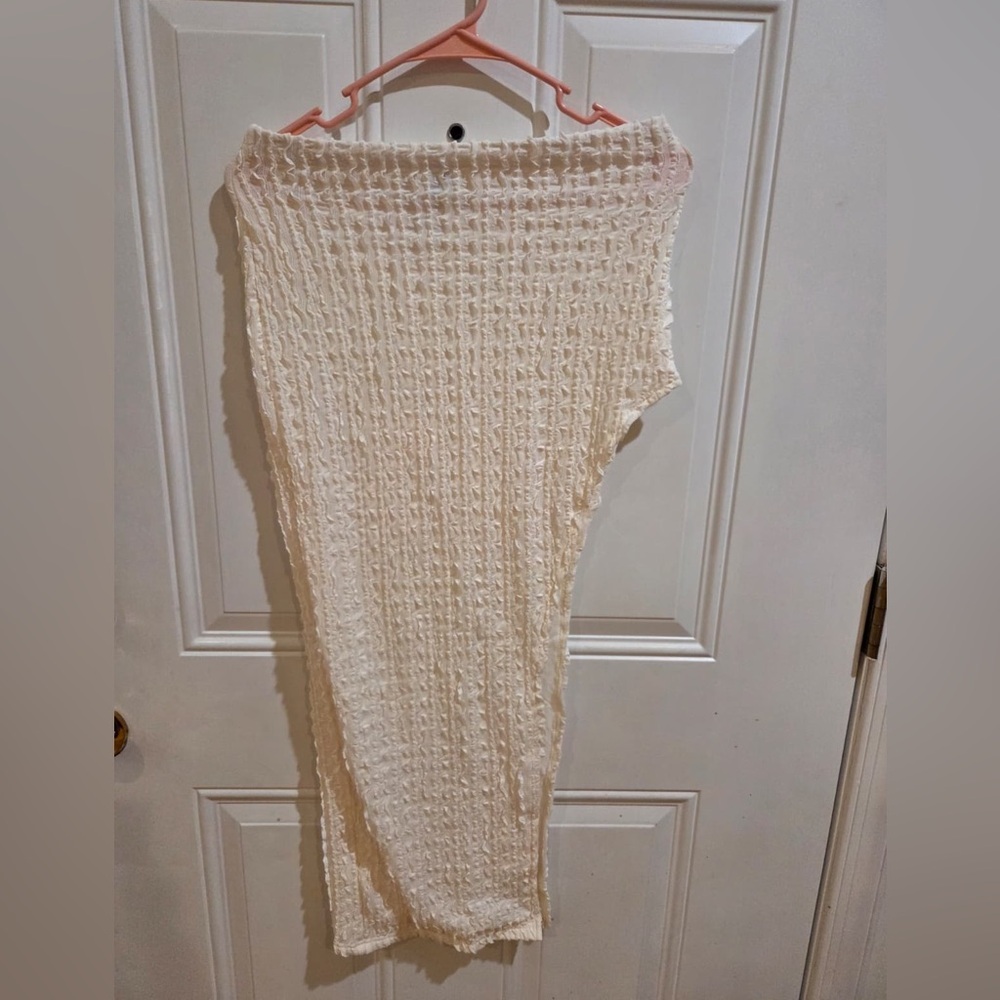 SHEIN Cream Textured Skirt